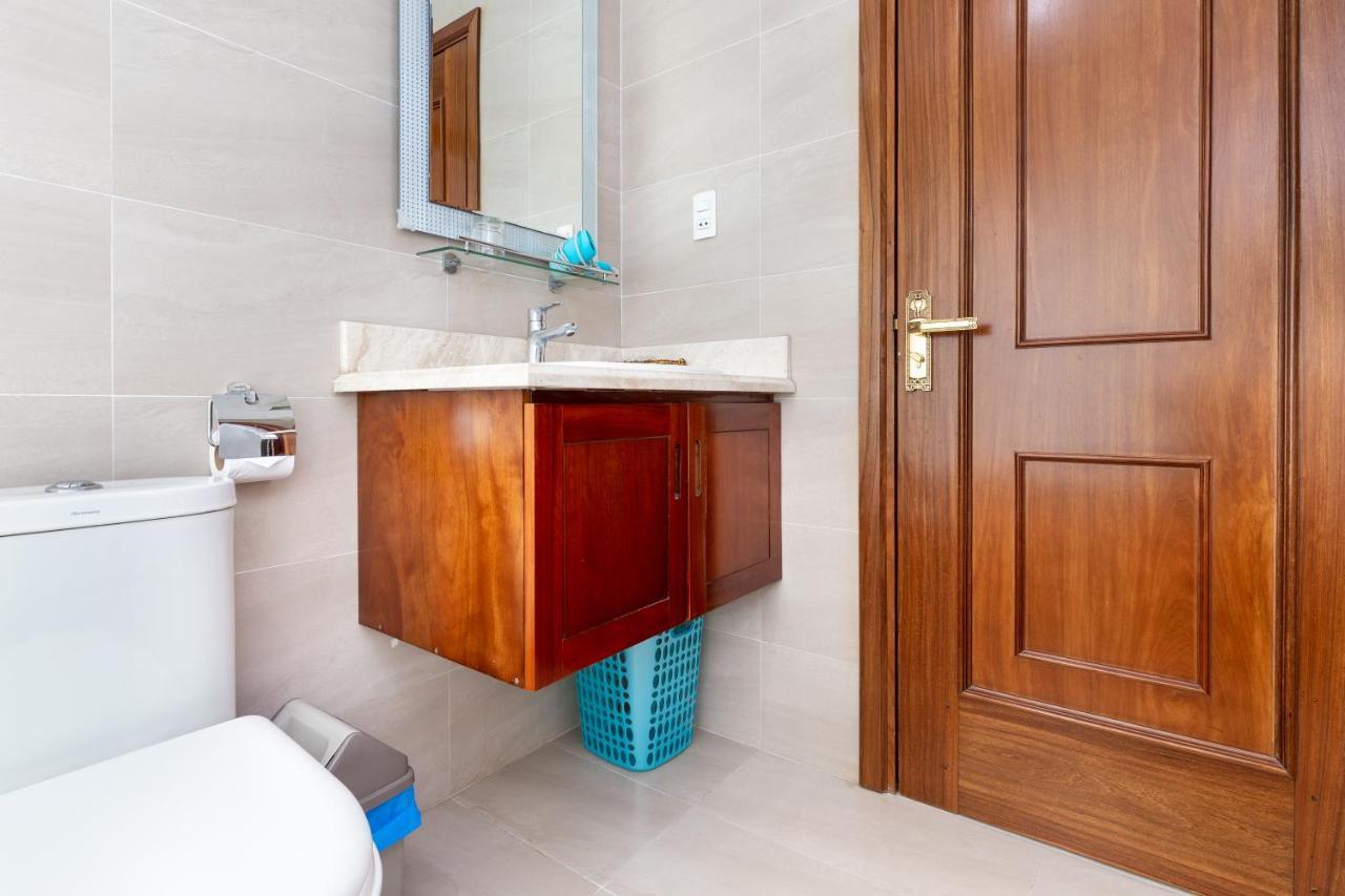 Sunny Hotel And Apartment Ho Chi Minh-stad Buitenkant foto