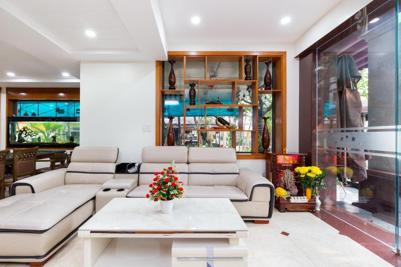 Sunny Hotel And Apartment Ho Chi Minh-stad Buitenkant foto